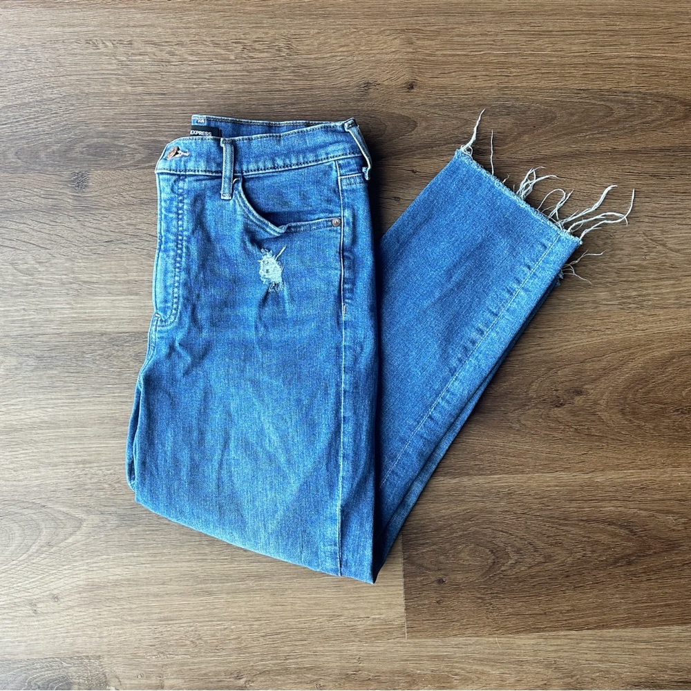 Express | High-Rise Mom Jeans